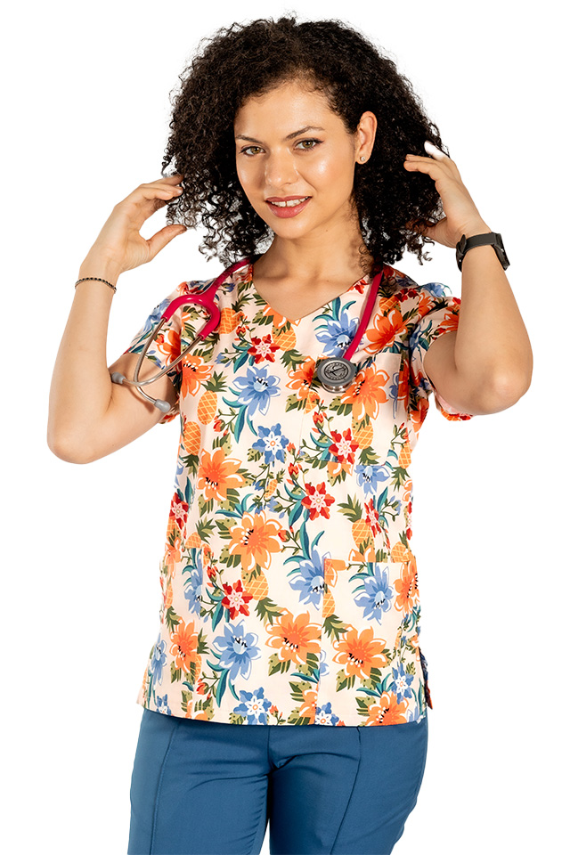 Strečový lekársky oblek s kvetmi, potlačenou blúzkou a elastickými džínsovými nohavicami so sťahovacou šnúrkou a gumou