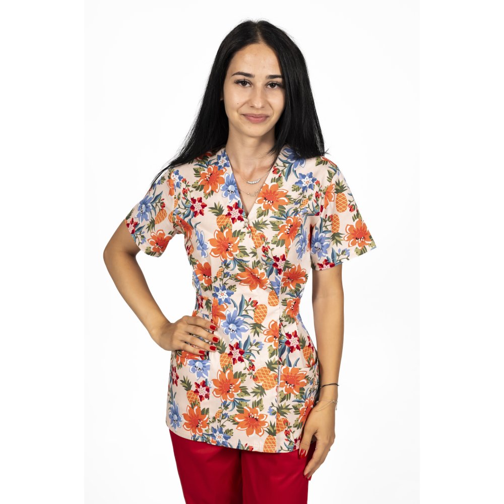 Lekárske kimono s kvetmi a dvoma našitými vreckami