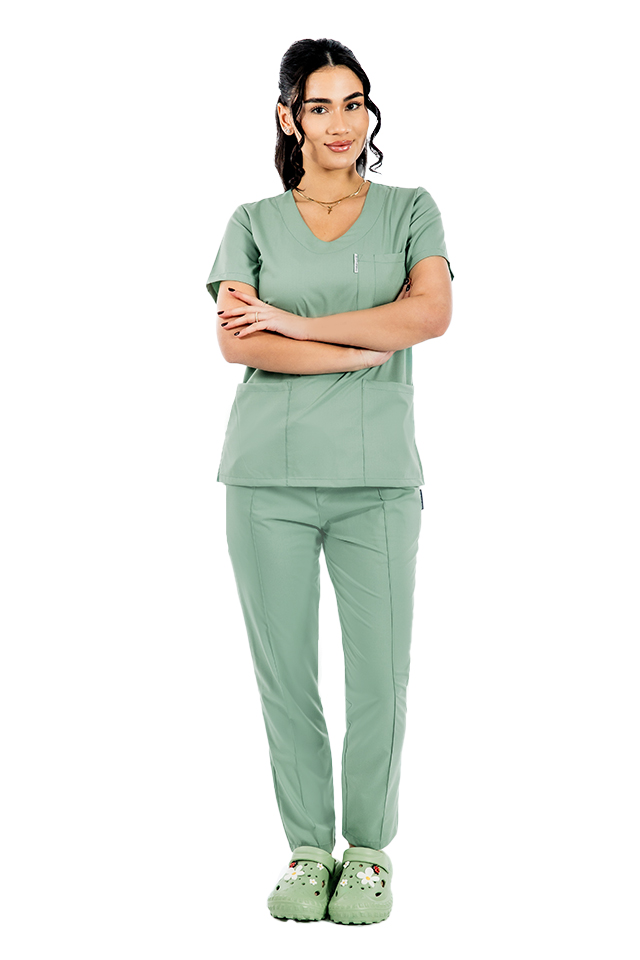 Olivovo-zelený elastický lekársky oblek s blúzkou do V, sťahovacou šnúrkou a elastickými nohavicami