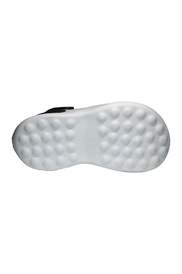 Čiernobiele zdravotnícke dreváky pre ženy - Dreváky s aplikovanými detailmi