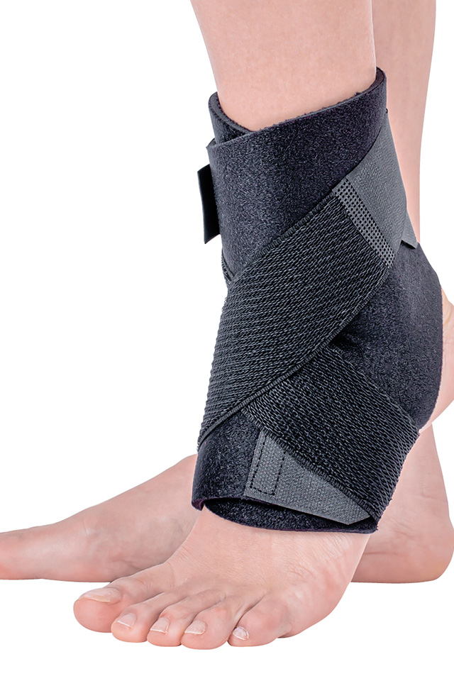 Mobilná ortéza na členok MALLEOSPORT SRT 347 s elastickou oporou - Triamed